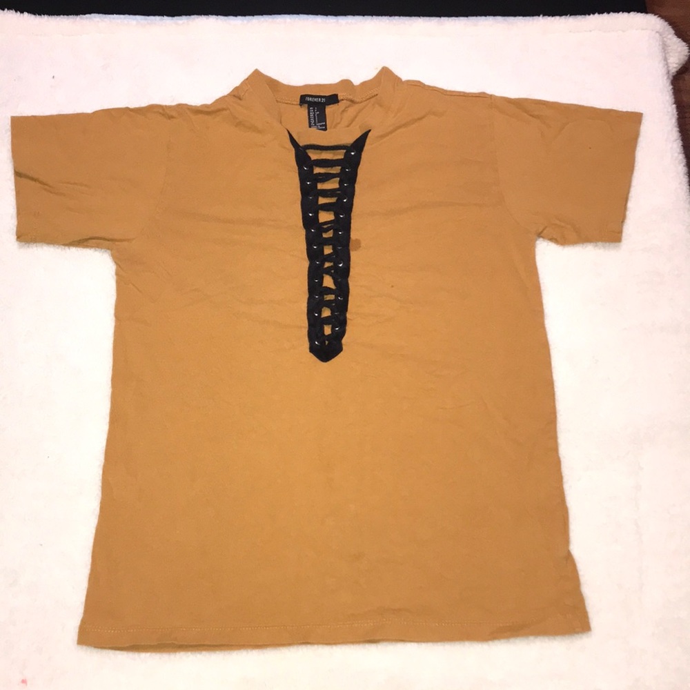 Forever 21 t shirt